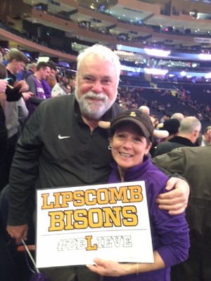 Robbie and Hank Davis at game