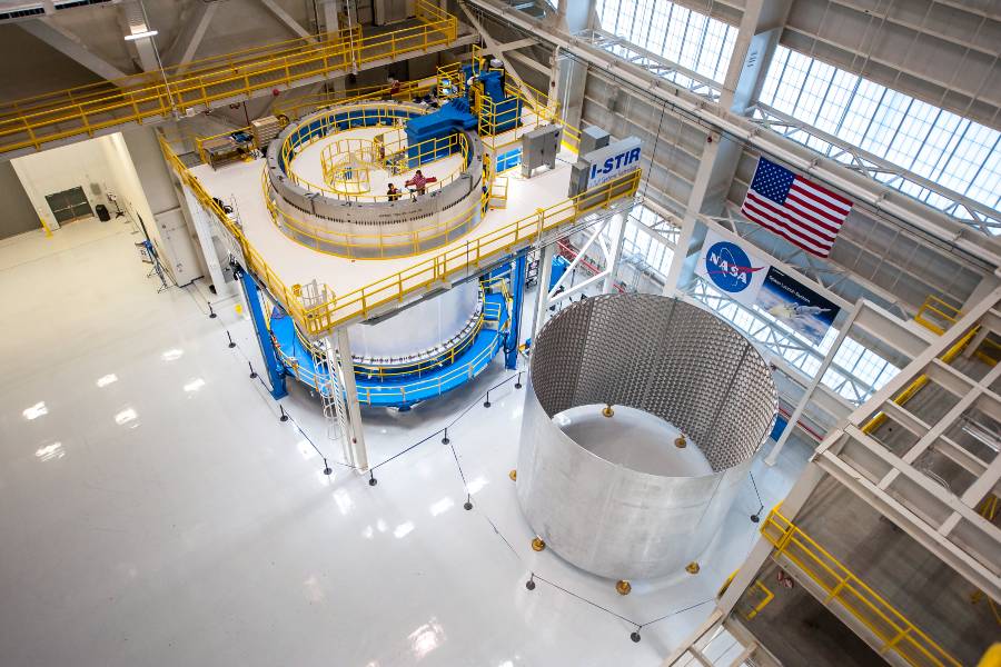 Construction of the SLS rocket at the Michoud facility in New Orleans