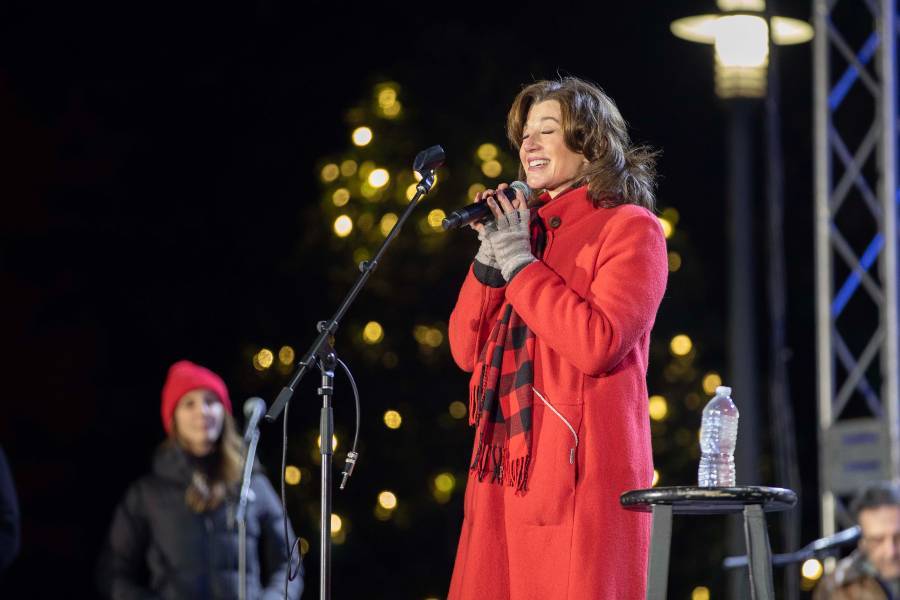 Amy Grant performing at the 20th Lighting of the Green. 