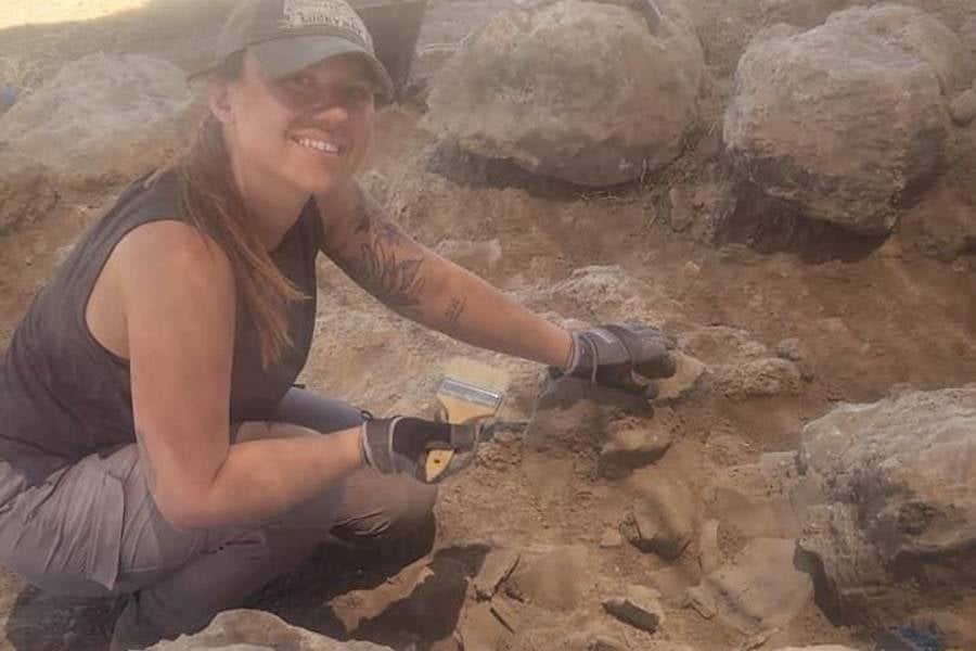 Emma Knelange on an excavation