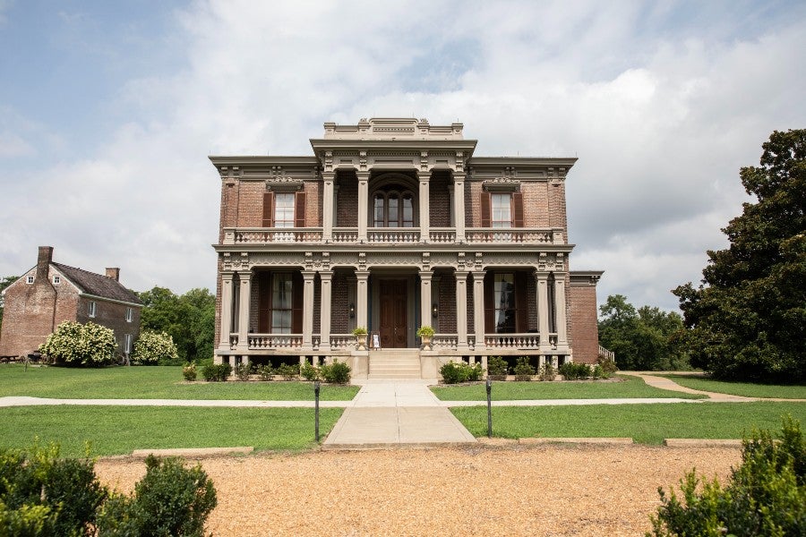 Two Rivers Mansion as seen from the front