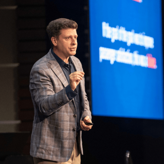 Dan Heath at Lipscomb University 2024 presenting Reset at the Elliott Lecture Series