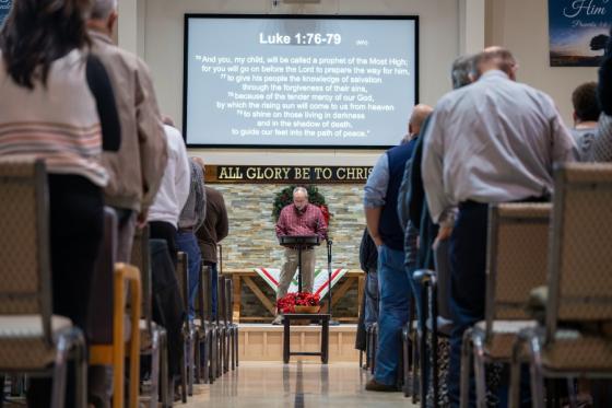 Worship service at Sulphur Wells Church of Christ